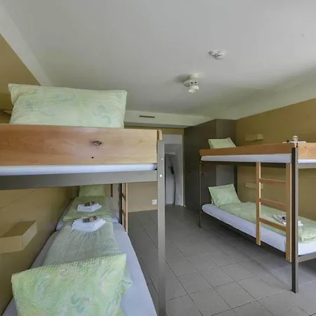 Casa Moscia 旅馆 *