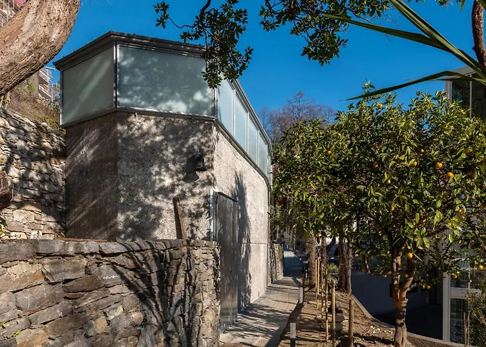 Casa Moscia Hostal *